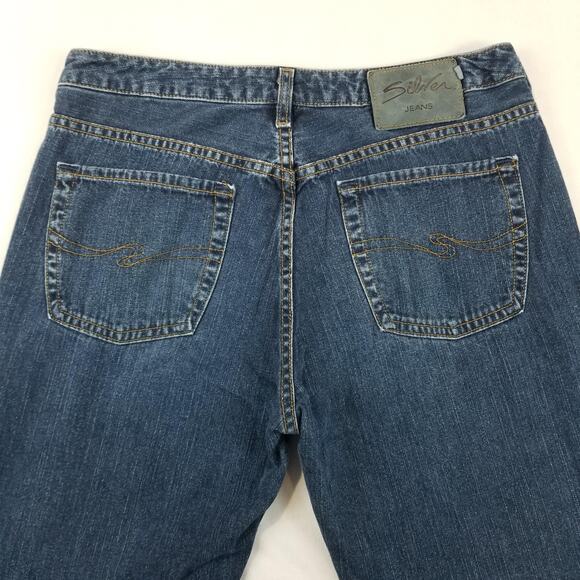 Silver Jeans Co. Thursday Flare Leg Jeans Women’s Size 31x31 Made in Canada - Picture 4 of 12